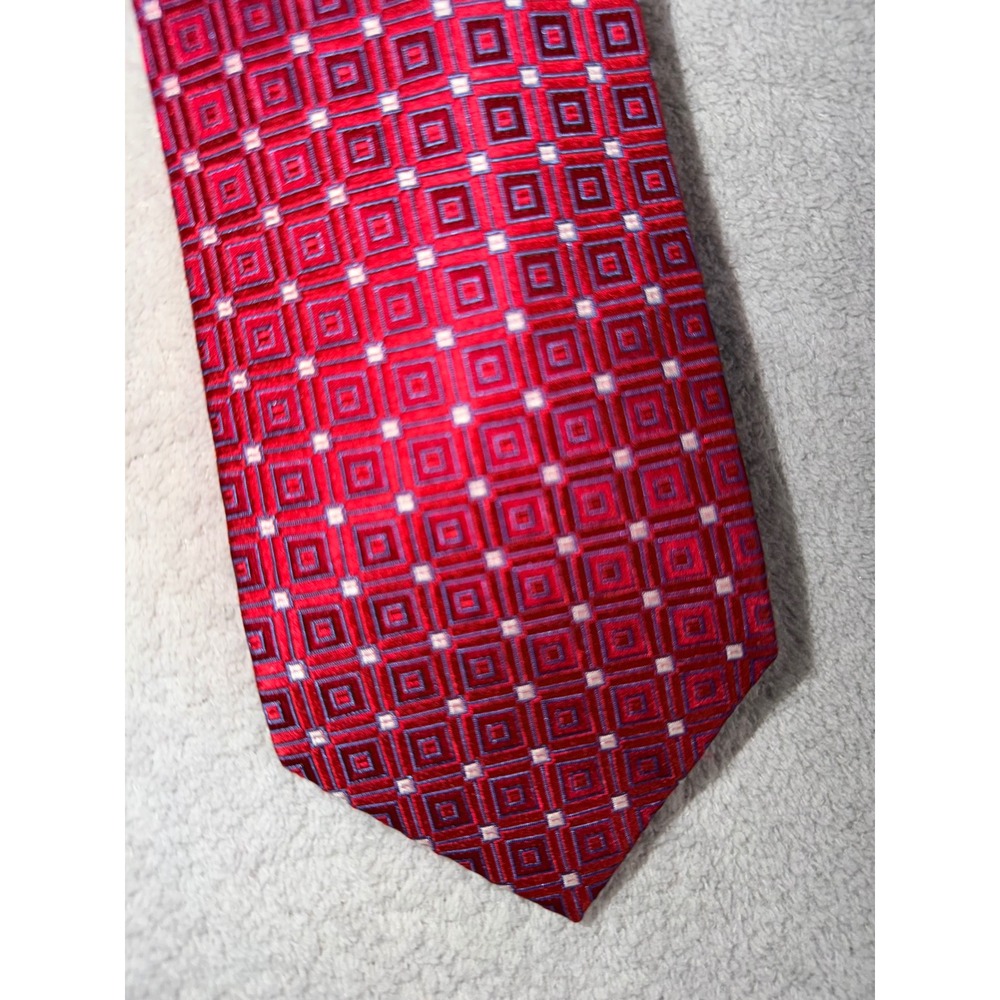 Jos A Bank Men's Tie Executive‎ Collection Red Geometric 100% Silk Necktie